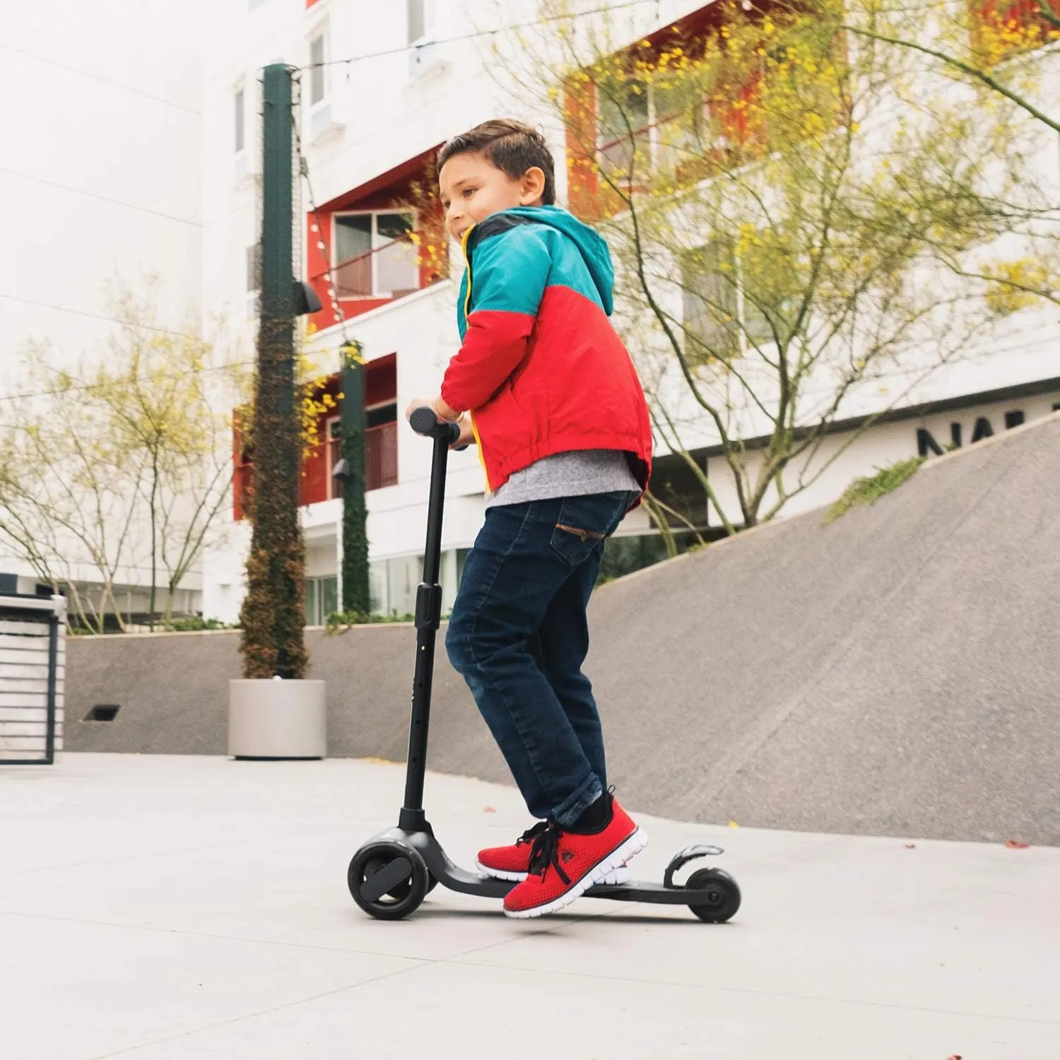 6KU Scooter for Kids Ages 3-10 with Flash Wheels, Kids Scooter 4 Adjustable Height, Toddler Scooter Extra-Wide PU LED Wheels, 3 Wheel Scooter for Kids for Girls & Boys Learn to Steer…