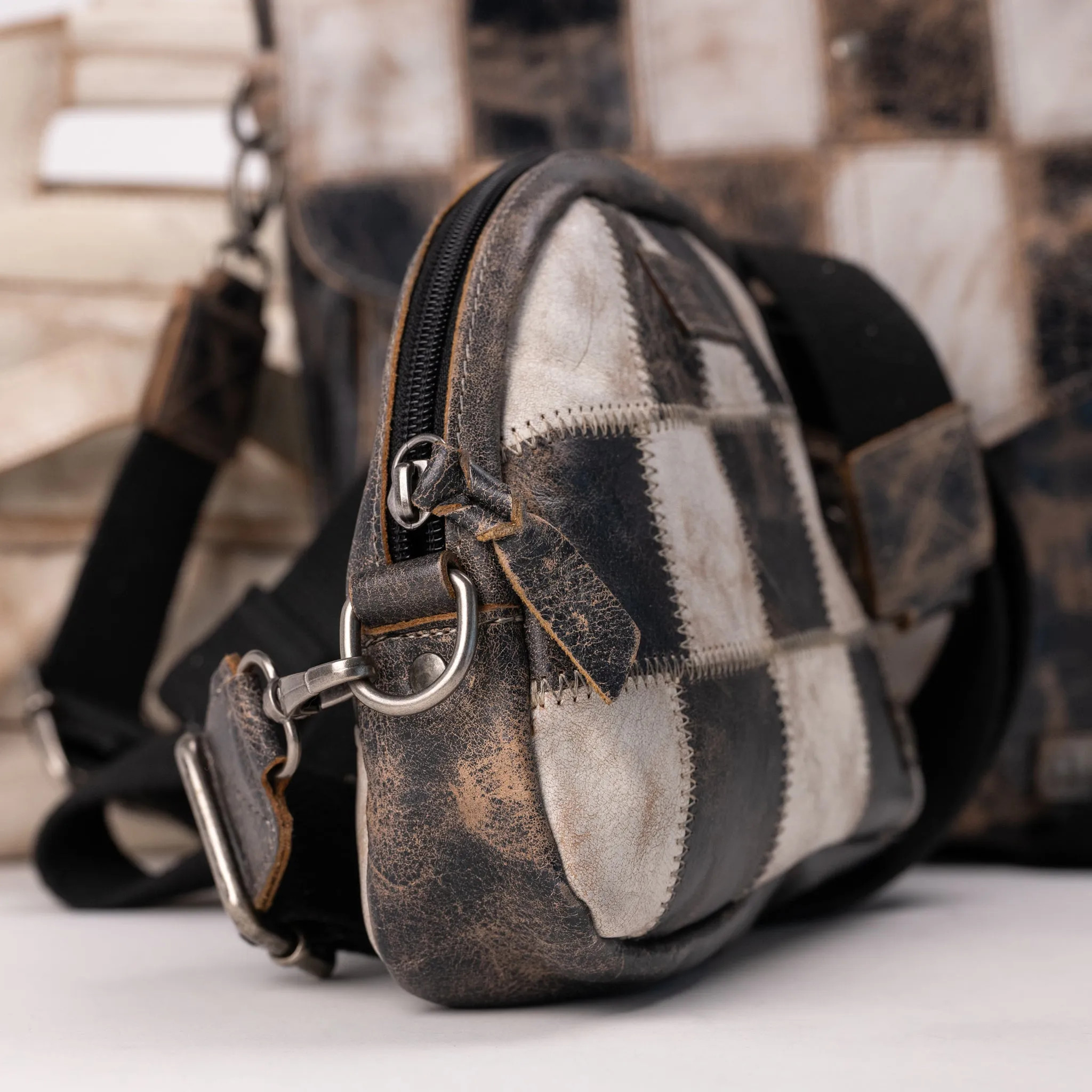 ABUNDANCE - BLACK LUX - LEATHER