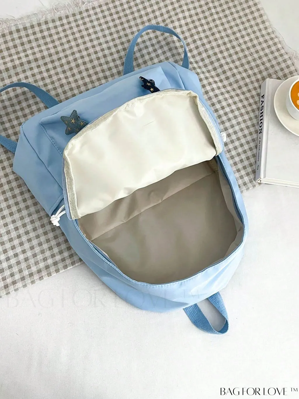 BagForLove - Stylish Star Patch Backpack with Adjustable Strap and Zipper - Classic Fashion Accessory