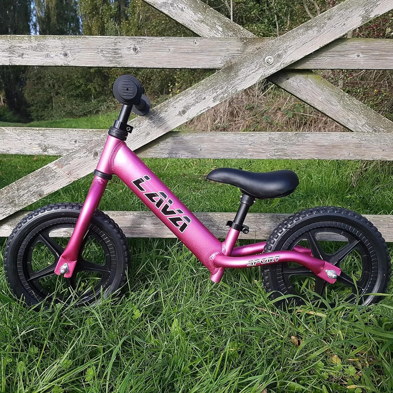 Balance Bike - Lightweight Aluminium Toddler Bike for 2, 3, 4, and 5 Year Old Boys and Girls - No Pedal Bikes for Kids with Adjustable Handlebar and Seat, EVA Tires - Training Bike