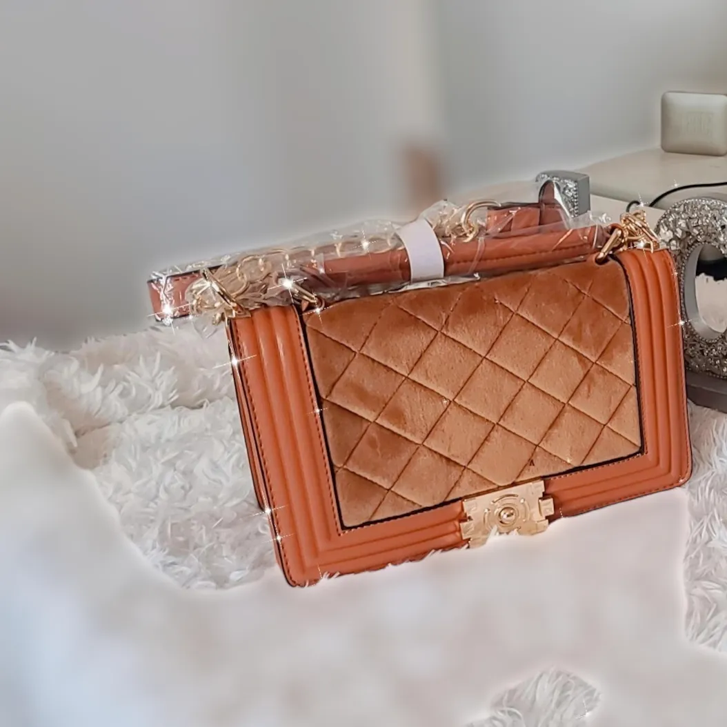 CALEESA VELVET HANDBAG