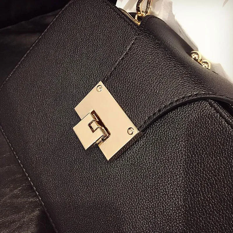 Chain Strap Flap Design Handbag