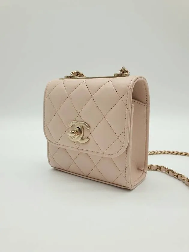 Great discounts Logo Cross Mini Chanel Pink Beige CC Long-term Leather Chain Bag