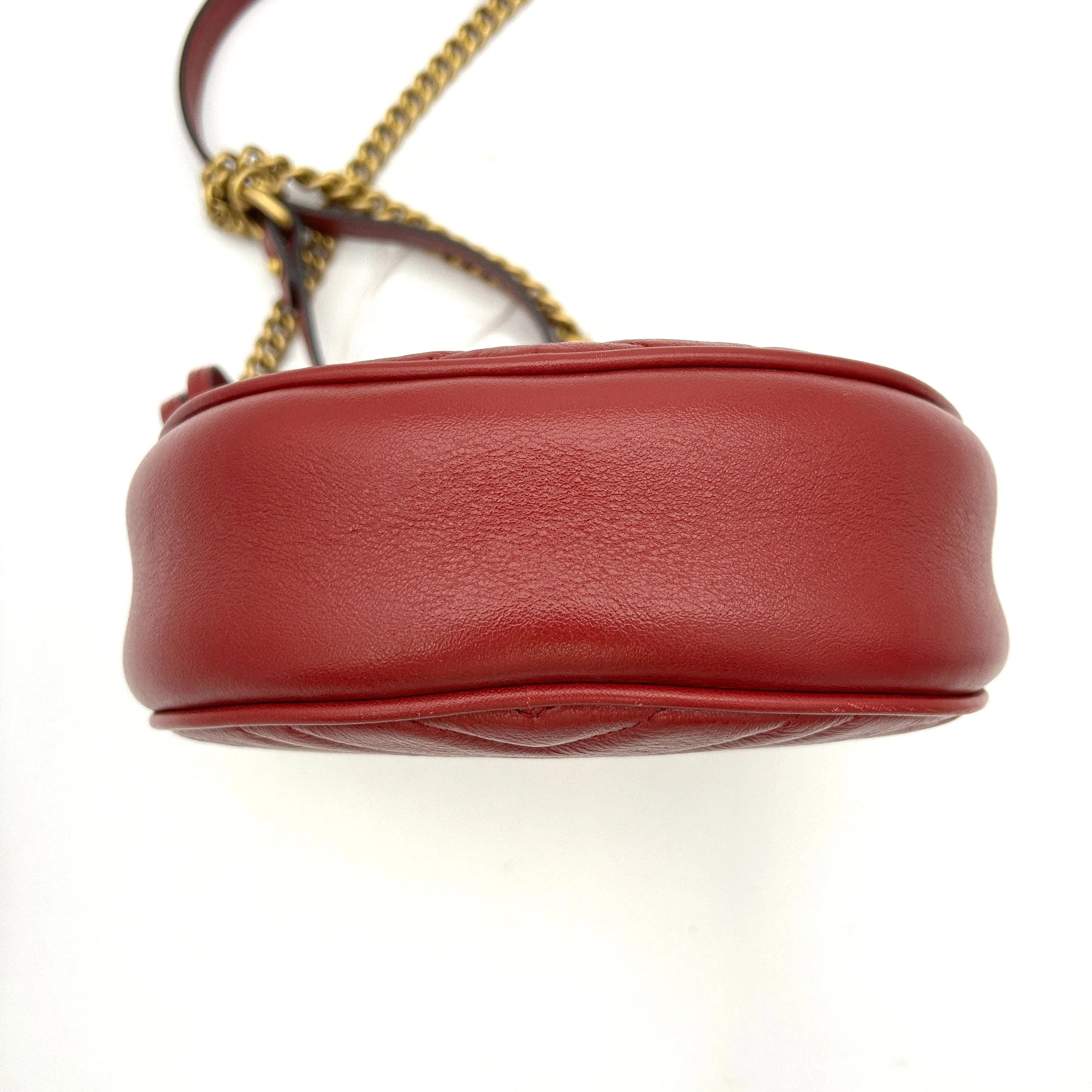 Gucci Marmont Round Bag Red Matelasse Leather  LA29084