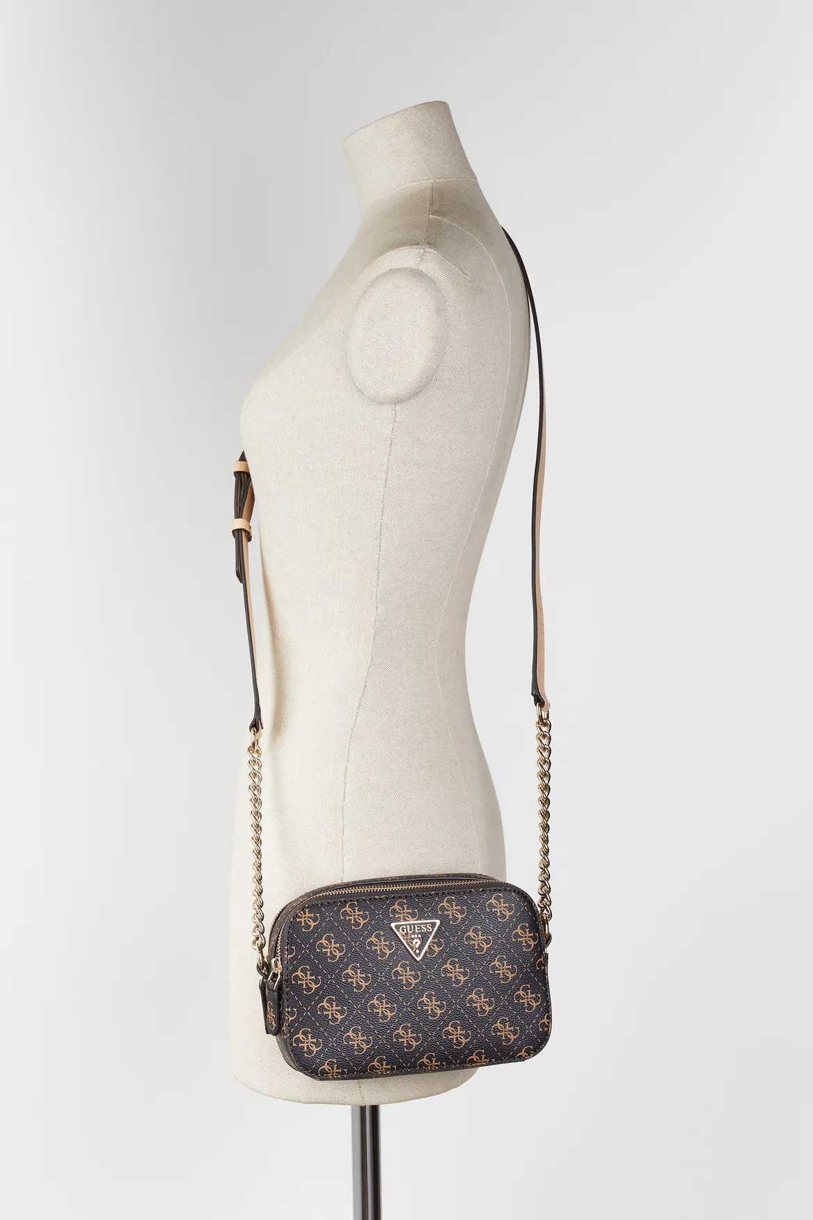 Noelle Camera Crossbody Bag