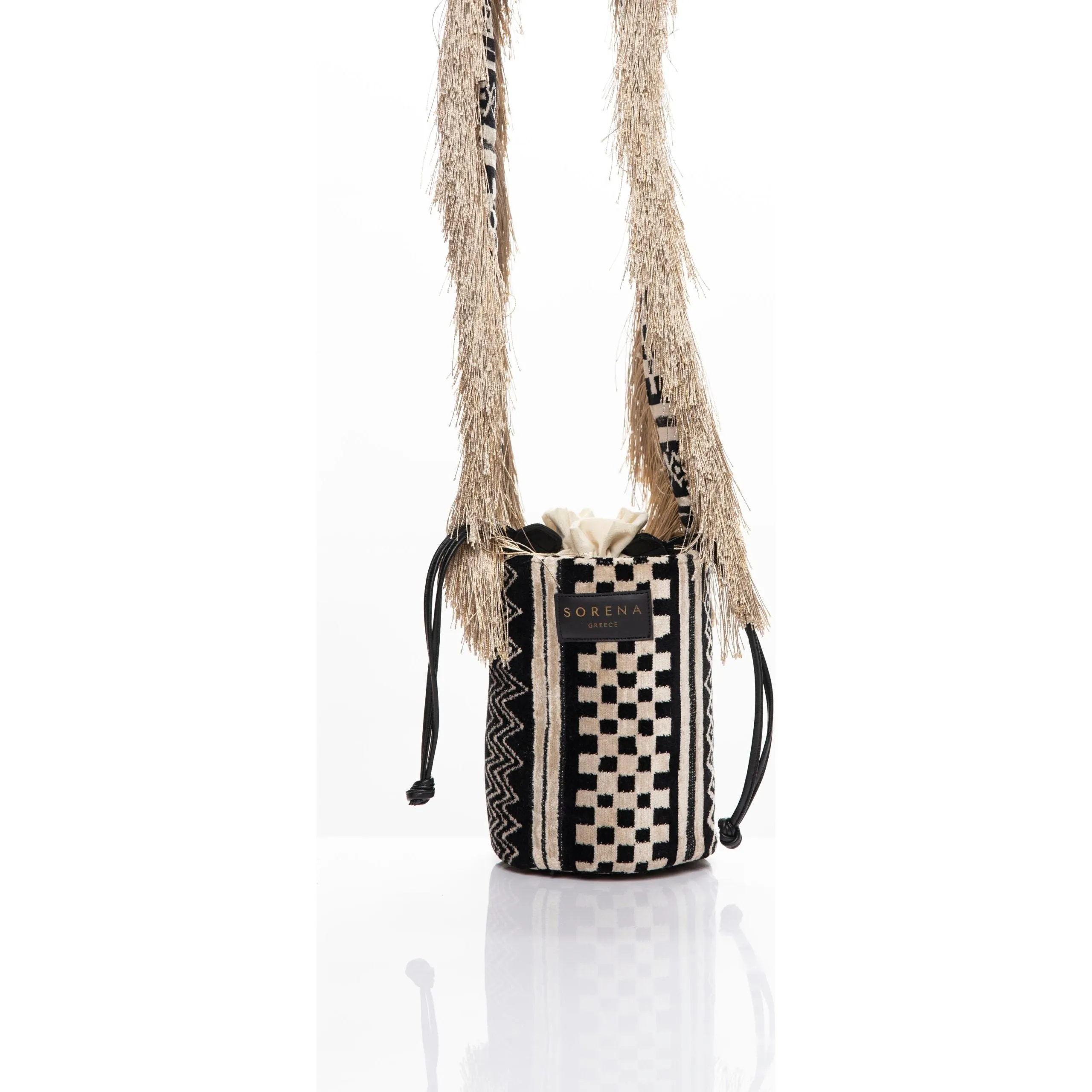 Nomad Bucket Koufonisi Bag