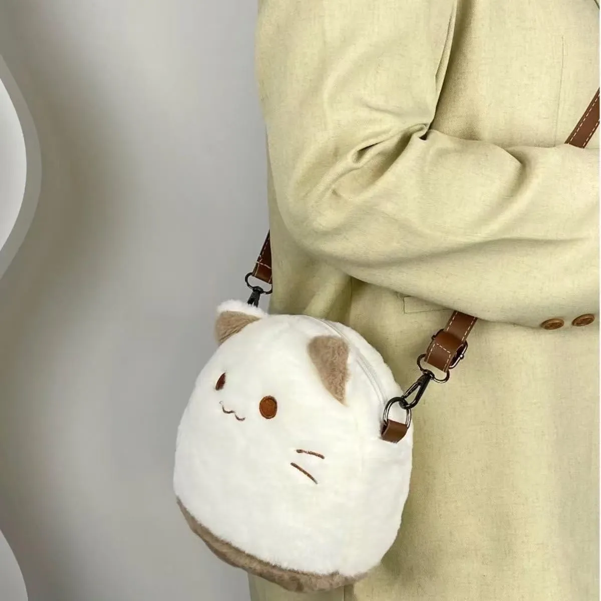 Plush Bag with Cat Design Shoulder Bag Handbag for Girls Novelty Kawaii Purse
