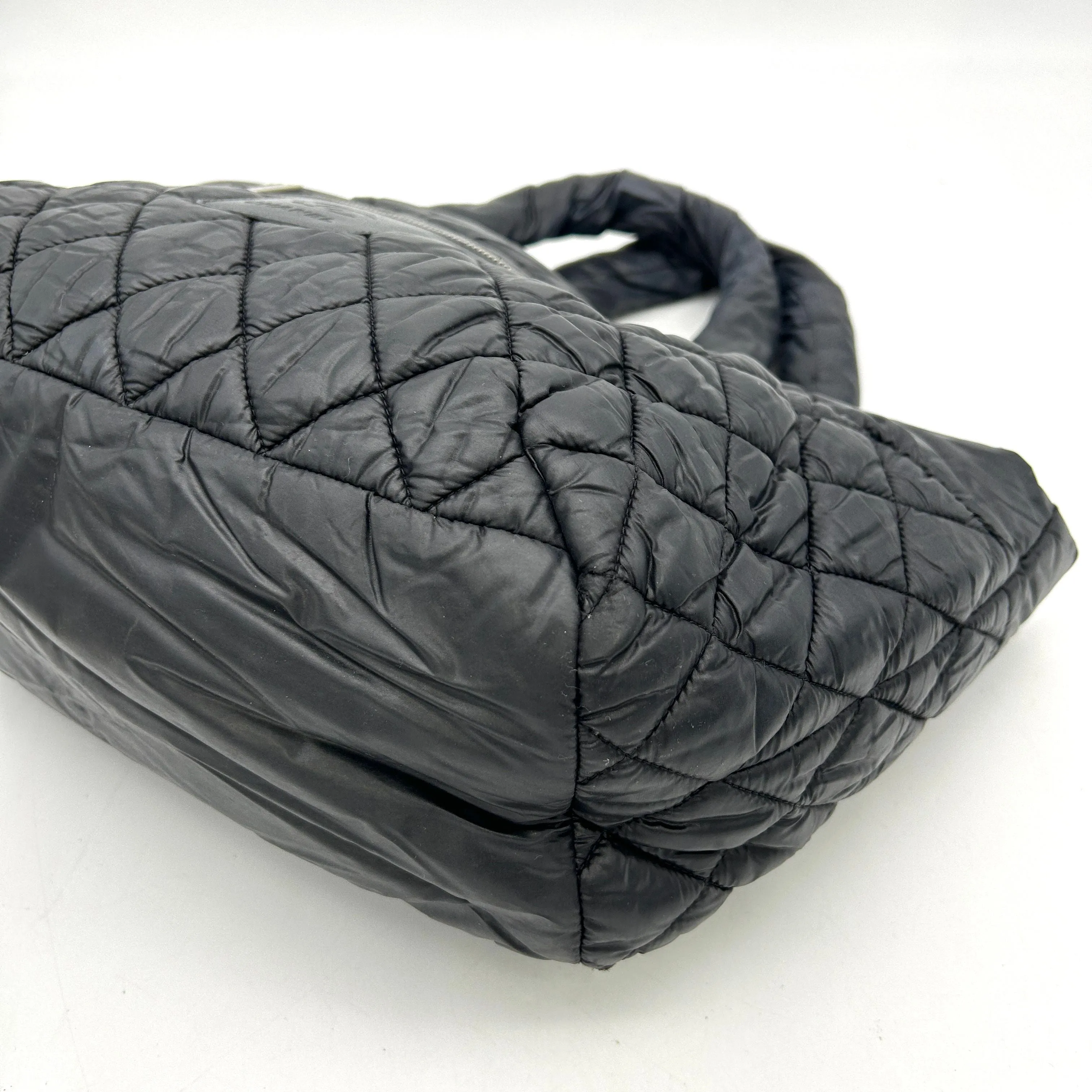 Pre-owned CHANEL Nylon Quilted Small Coco Cocoon Tote Black  LA1465