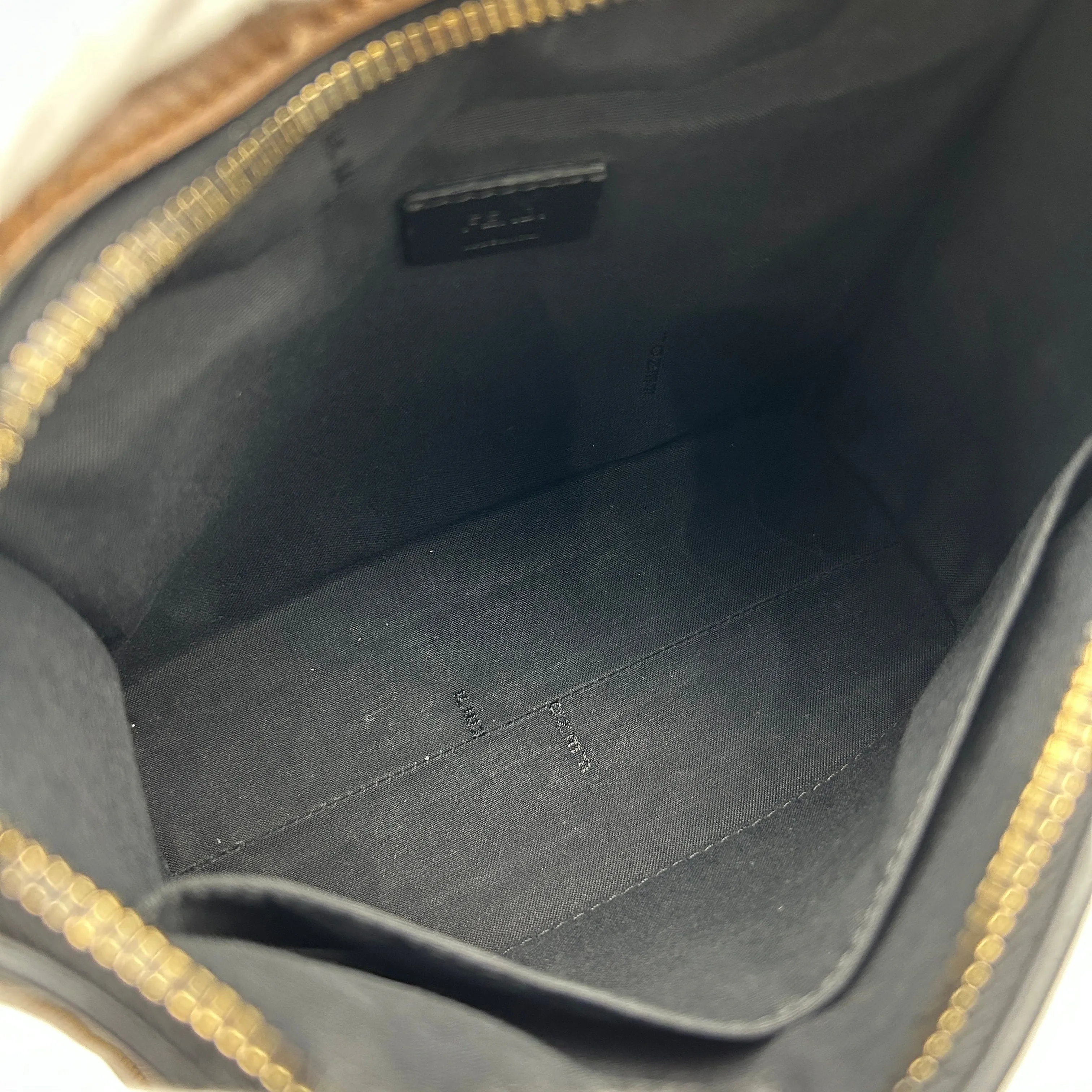 Pre-owned Fendi Lui Mini Messenger official LA17587