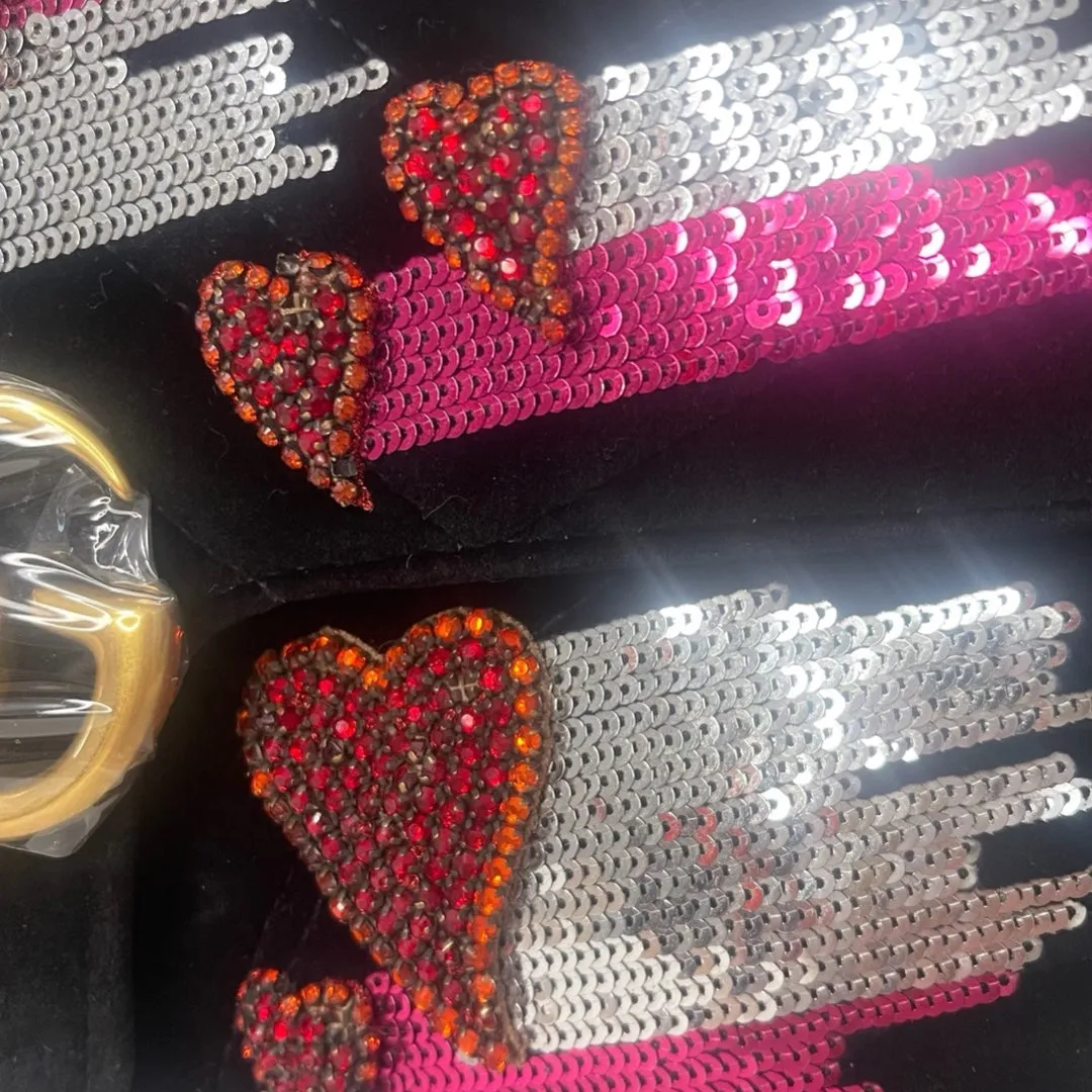 Pre-Owned Gucci Black Velvet GG Embellished Marmont Heart Crossbody Bag