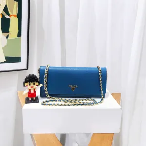 Satisfaction guaranteed Cuir Wallet on Saffiano Global availability Blue Chain Prada