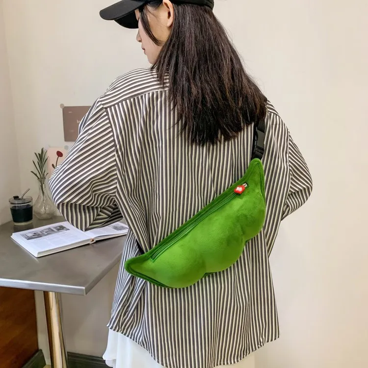 Women's Design Bean-shaped Pendant Large Capacity Personality Crossbody Bags
